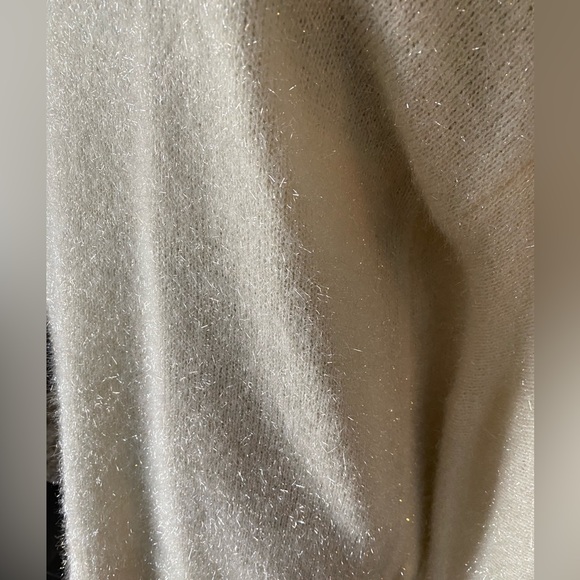 Pink Lily off white, sparkly sweater - Picture 4 of 9